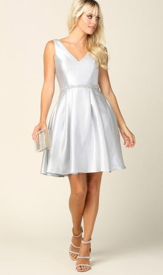 MQ 1817 - A-Line Homecoming Dress with Lace Applique V-Neck Bodice & G –  Diggz Formals
